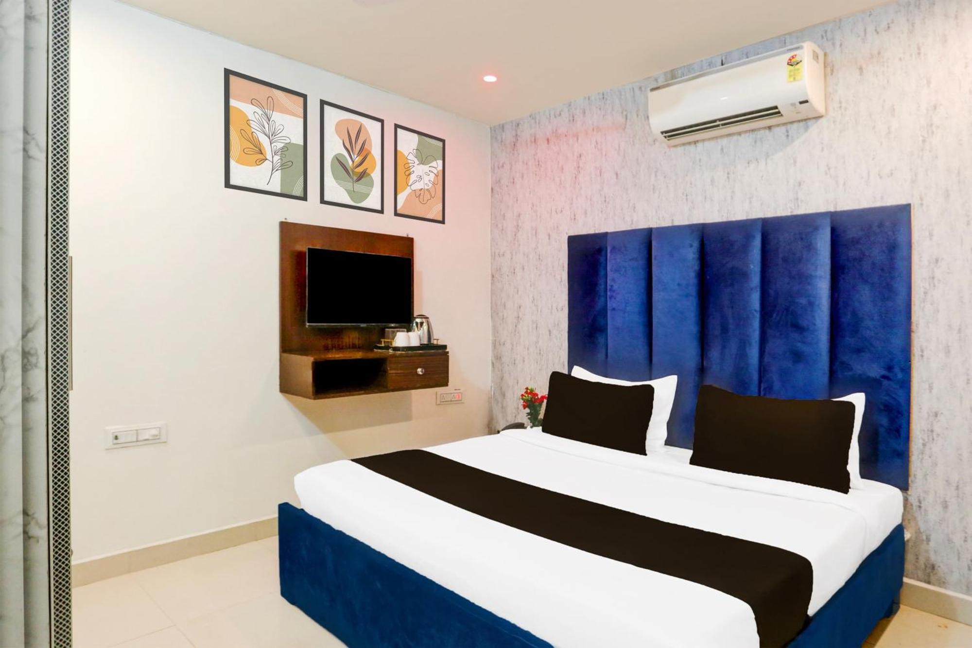 Super Collection O Roop Vihar Rohtak Formerly Hotel Maha מראה חיצוני תמונה