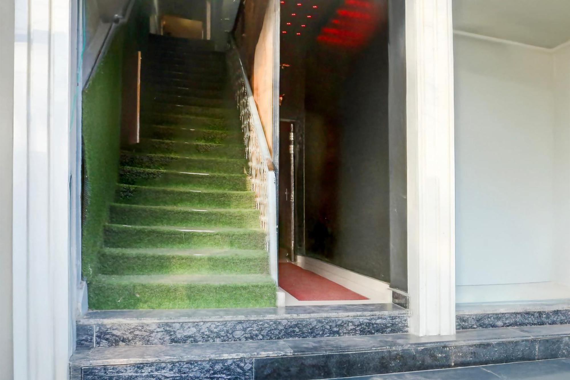 Super Collection O Roop Vihar Rohtak Formerly Hotel Maha מראה חיצוני תמונה